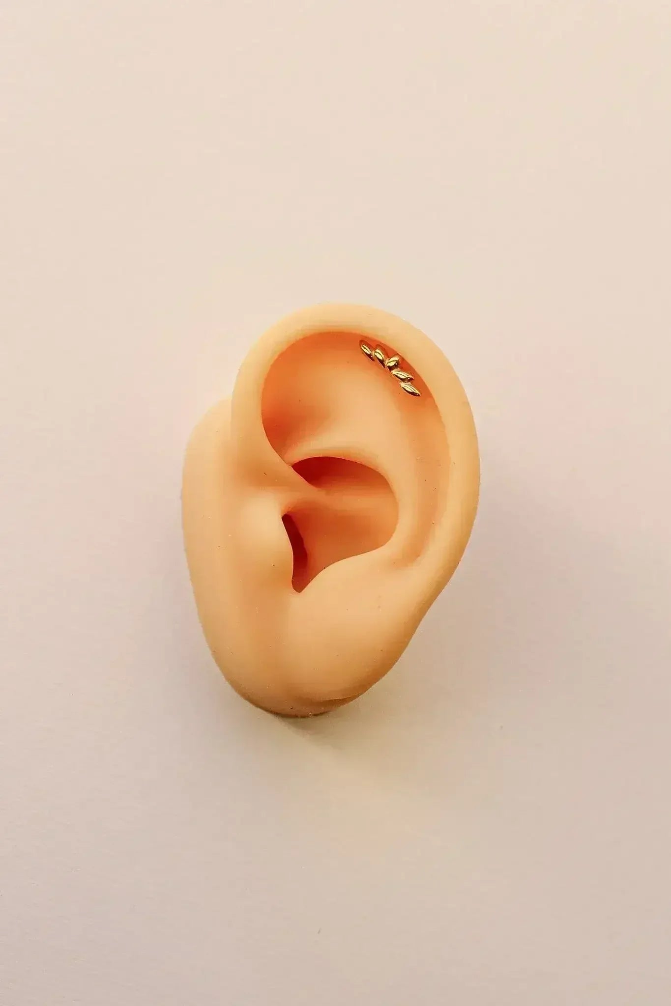 Camilla Flat Back Stud - Femstylo