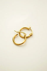 Megan Hoop - Femstylo