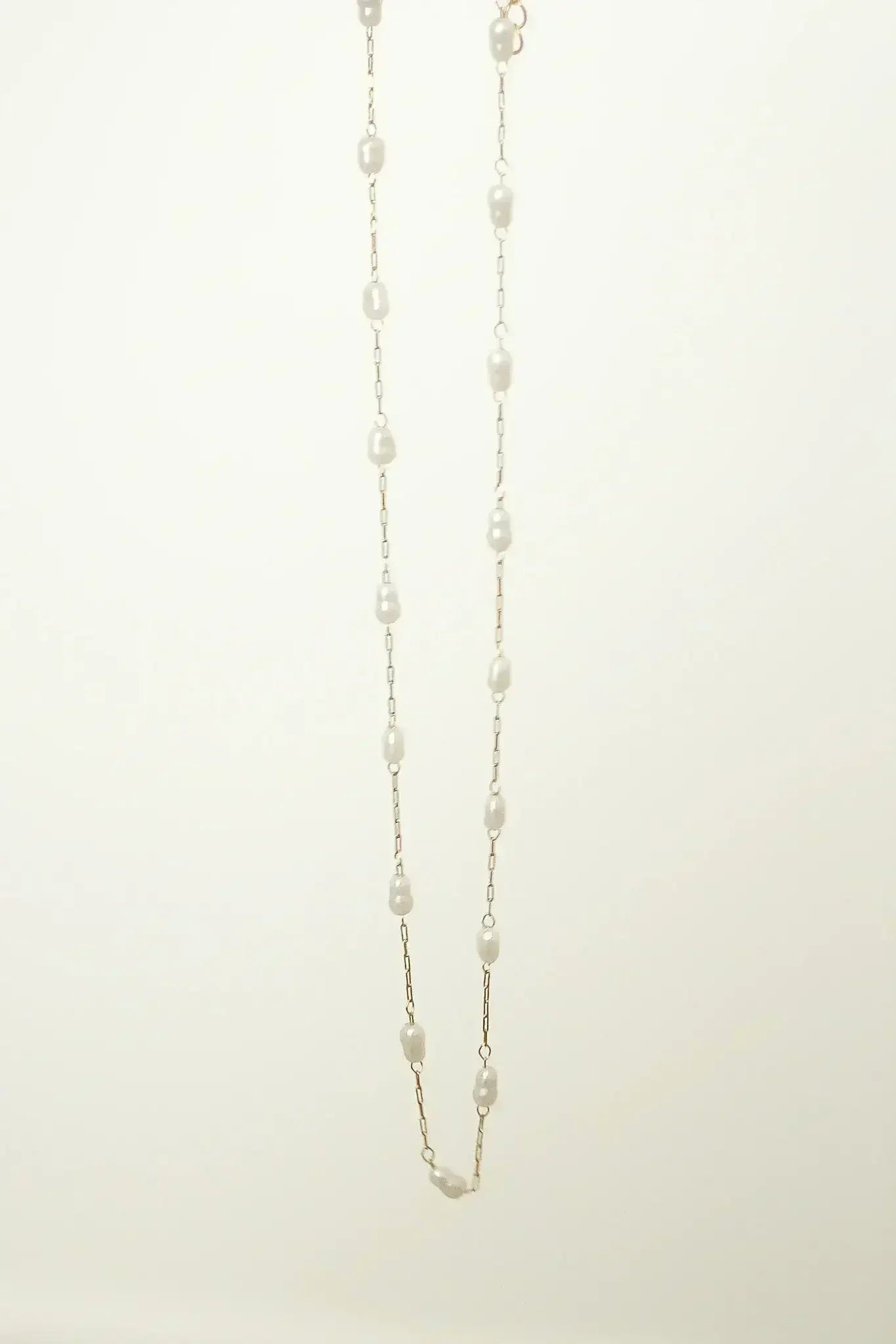 Lori Pearl Necklace - Femstylo