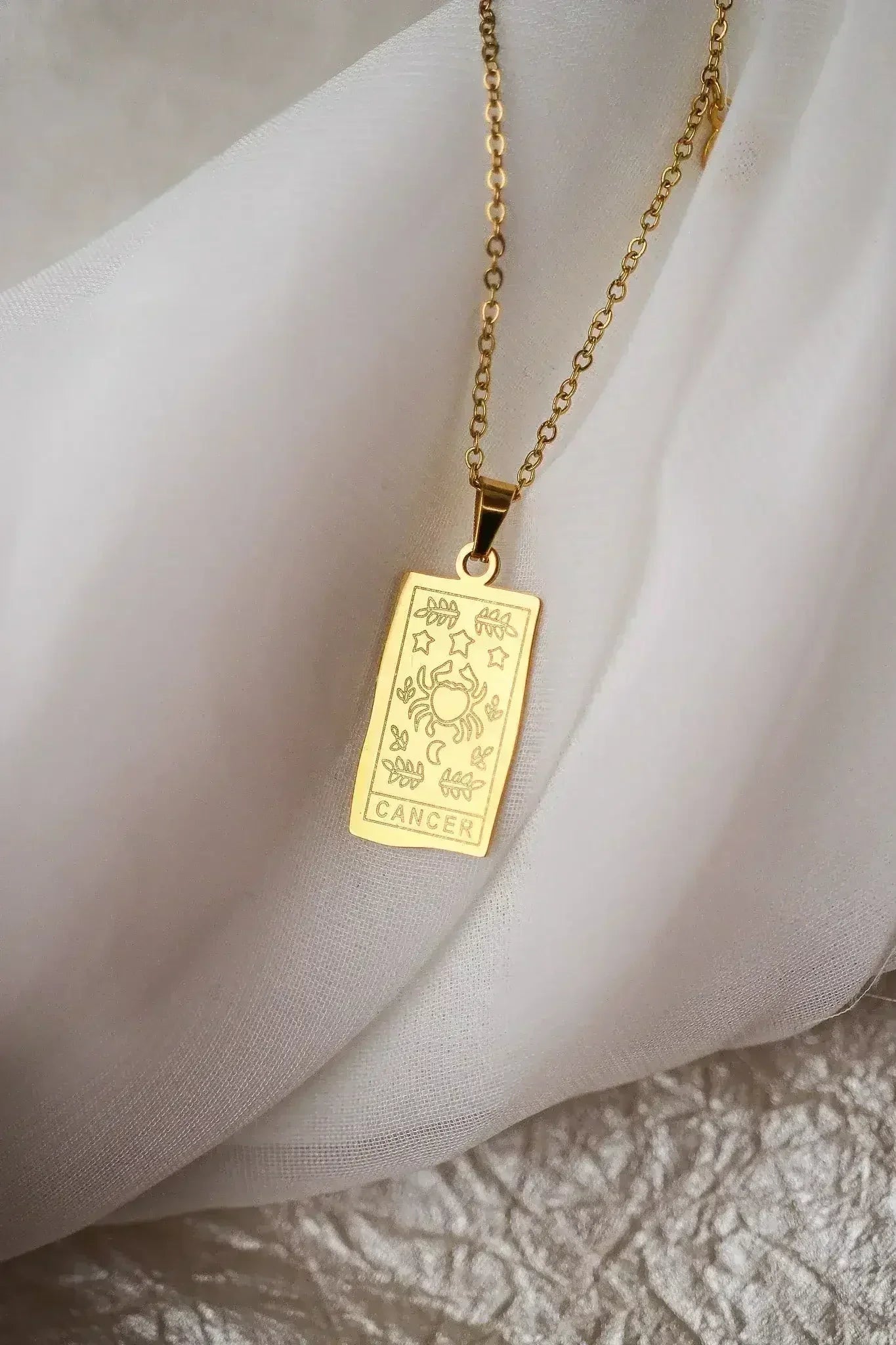Zodiac Pendant Necklace - Femstylo