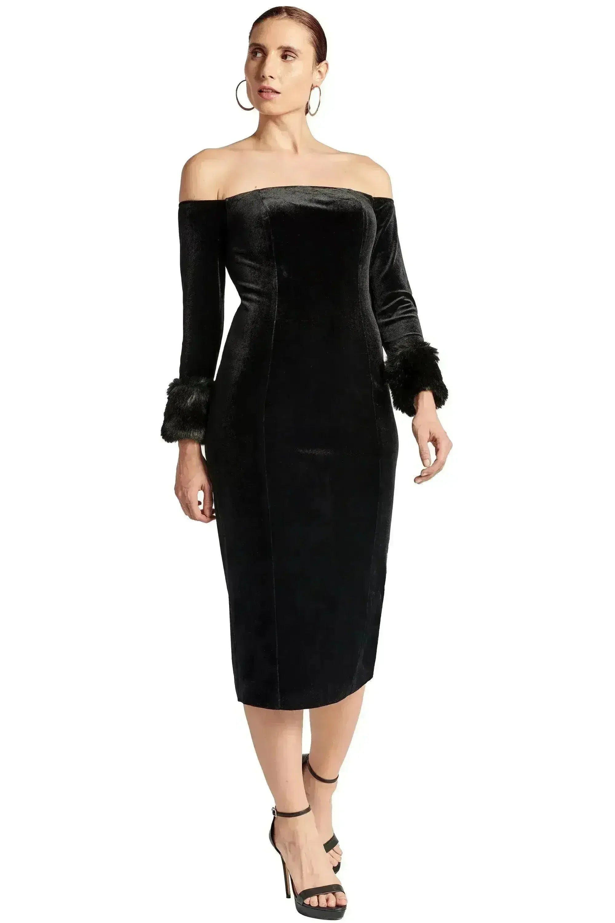 Joia Dress - Velvet off the shoulder long sleeve dress with faux fur - Femstylo