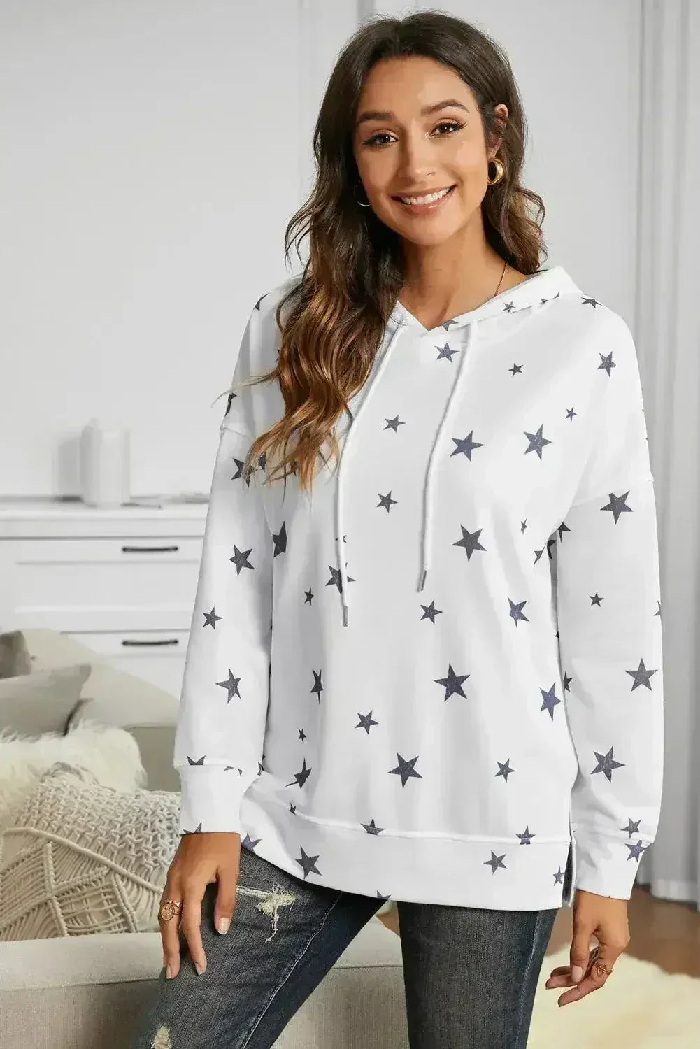 Women's Side Slits White Star Print Hoodie - Femstylo