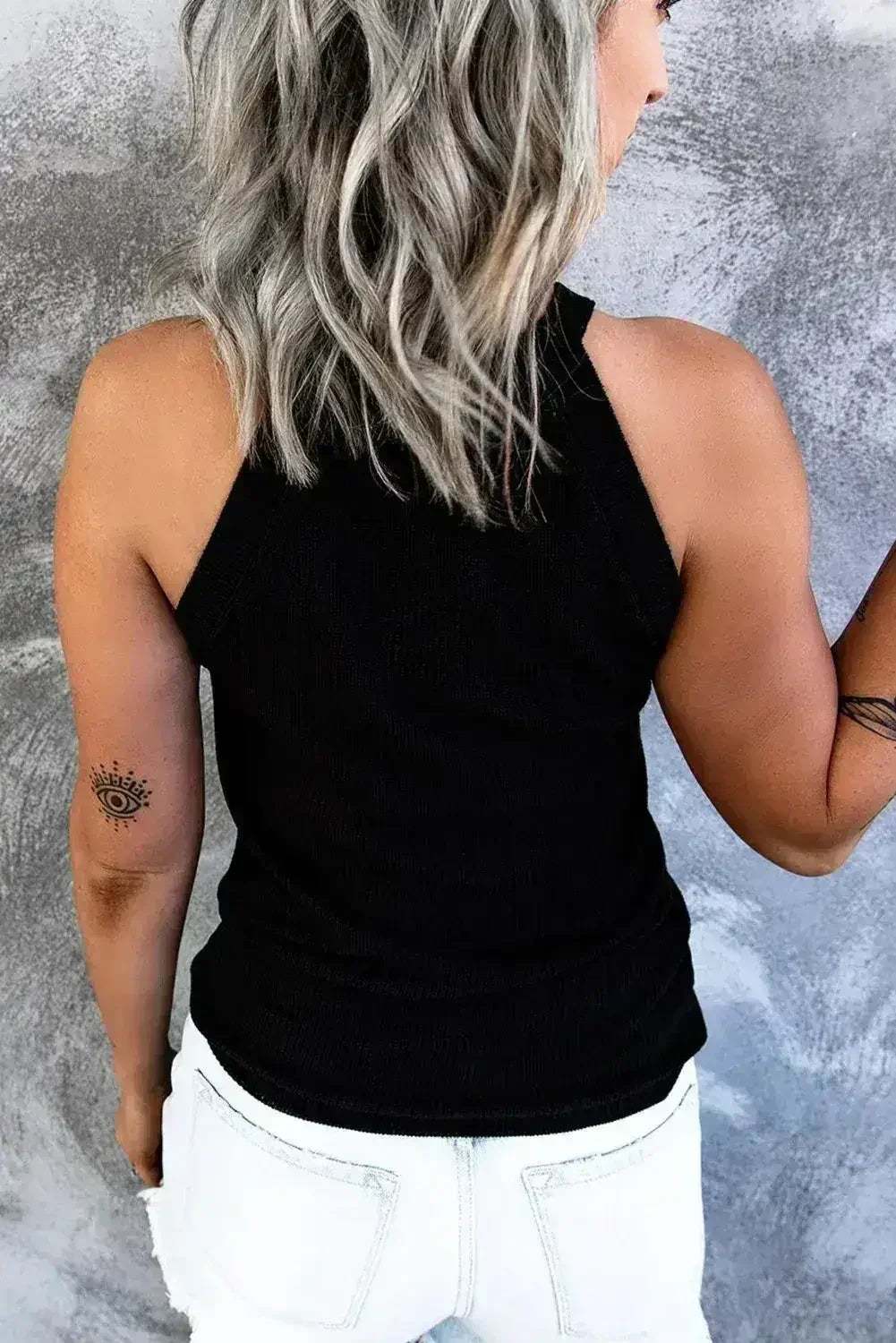 Black Sleeveless Tank Top – Breathable & Comfortable Summer Essential - Femstylo