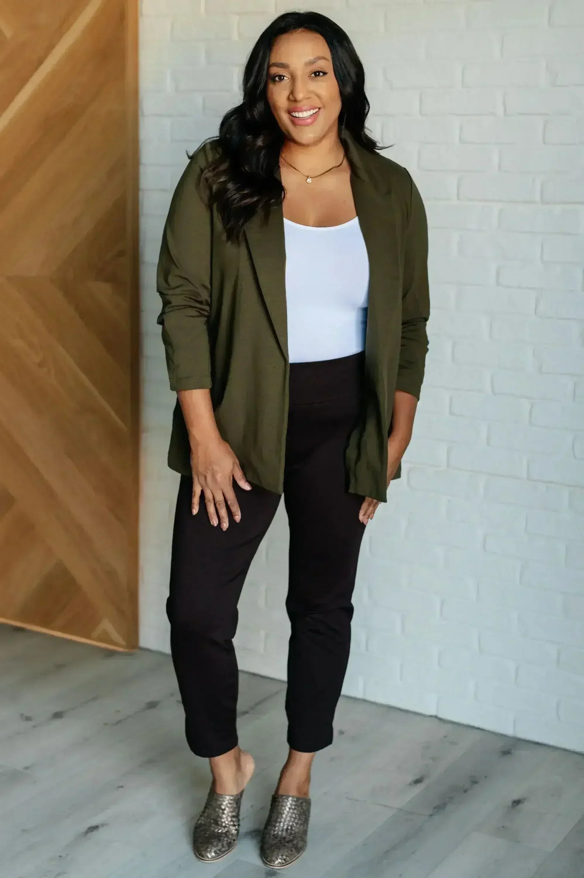 Magic 3/4 Blazer in Olive - Femstylo