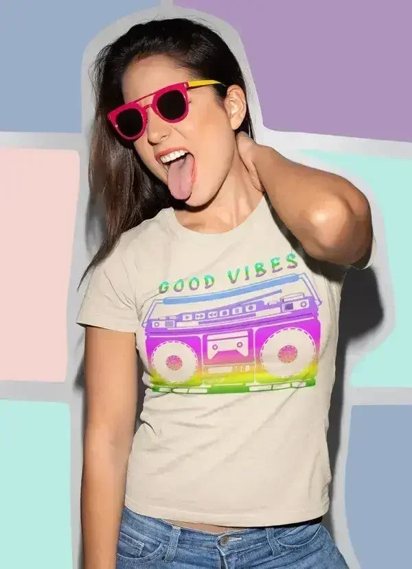 Music & Life Women T-shirt - Femstylo