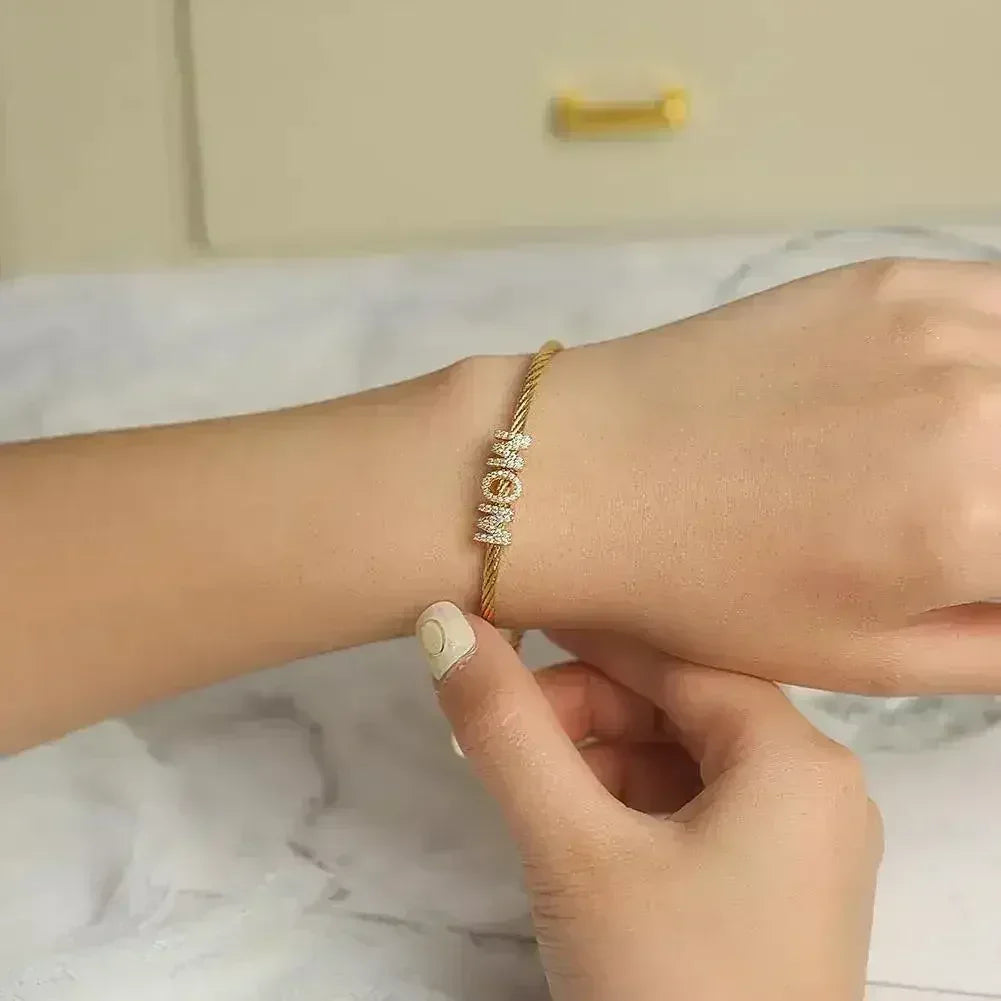 "Mom" Pave Bracelet - Hypoallergenic 316L Stainless Steel Jewelry - Femstylo