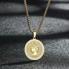 Mens Ancient Greek God Spartan Warrior Pendant Gladiator Necklace Women Mythology Spartan Helmet Charm Neck Chain Amulet Jewelry