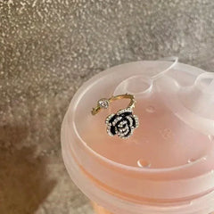 Black Rose Shaped Metal Opening Rings for Woman Girls Fashion Luxury Zircon Adjustable Index Finger Rings Jewelry Party