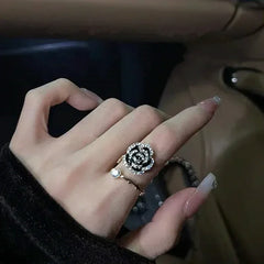 Black Rose Shaped Metal Opening Rings for Woman Girls Fashion Luxury Zircon Adjustable Index Finger Rings Jewelry Party