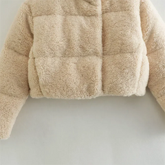 PB&ZA2023 Autumn and Winter New Women's Lamb Wool Short Cotton Coat Standing Collar Thickened Warm Bread Coat Cotton Coat