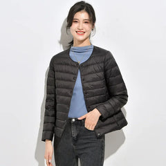 Lightweight Down Jacket Women's Autumn and Winter 2025 New Short Slim-fit V-neck Round Neck Mother's Wear All-match Warm Jacket