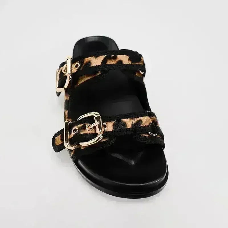 Women's designer Chic Flat Sandals - Femstylo