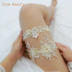 K03 2 PCS Sexy Lace Flower Crystal Pearls Wedding Garter Belt Thigh Ring Bridal Leg Garter Stocking Garter Belt Girl Women