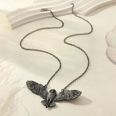1pcs Vintage Necklace For Men And Women Creative Owl Pendant Wings Flying Holiday Jewelry