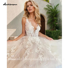 Sexy A-Line Backless Wedding Dress Customized Lace Applique Beaded Off White Tulle Wedding Gowns Trouwjurk Long Bridal Dress