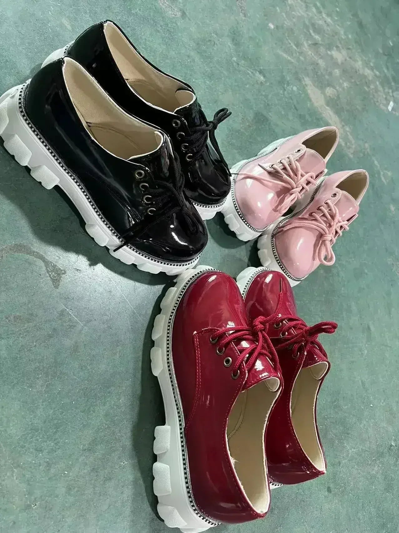 Platform Oxford Shoes - Thick Heel & Pink/Red/Black | Femstylo - Femstylo
