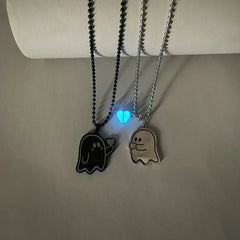 Luminous heart stainless steel simple person to send love couple necklace