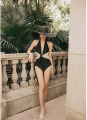 Women Sun Hat Big Eaves Waves Beach Cap Ladies Hat Big Brim Sun Visors UV Cut Bucket Panama Cap Foldable Straw Sunscreen Vintage