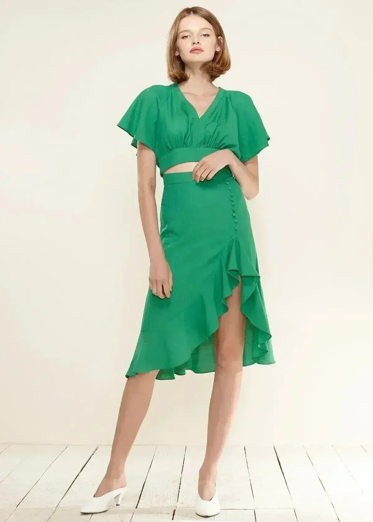 Women's Asymmetrical Hem Button Front Skirt in Kelly Green - Femstylo