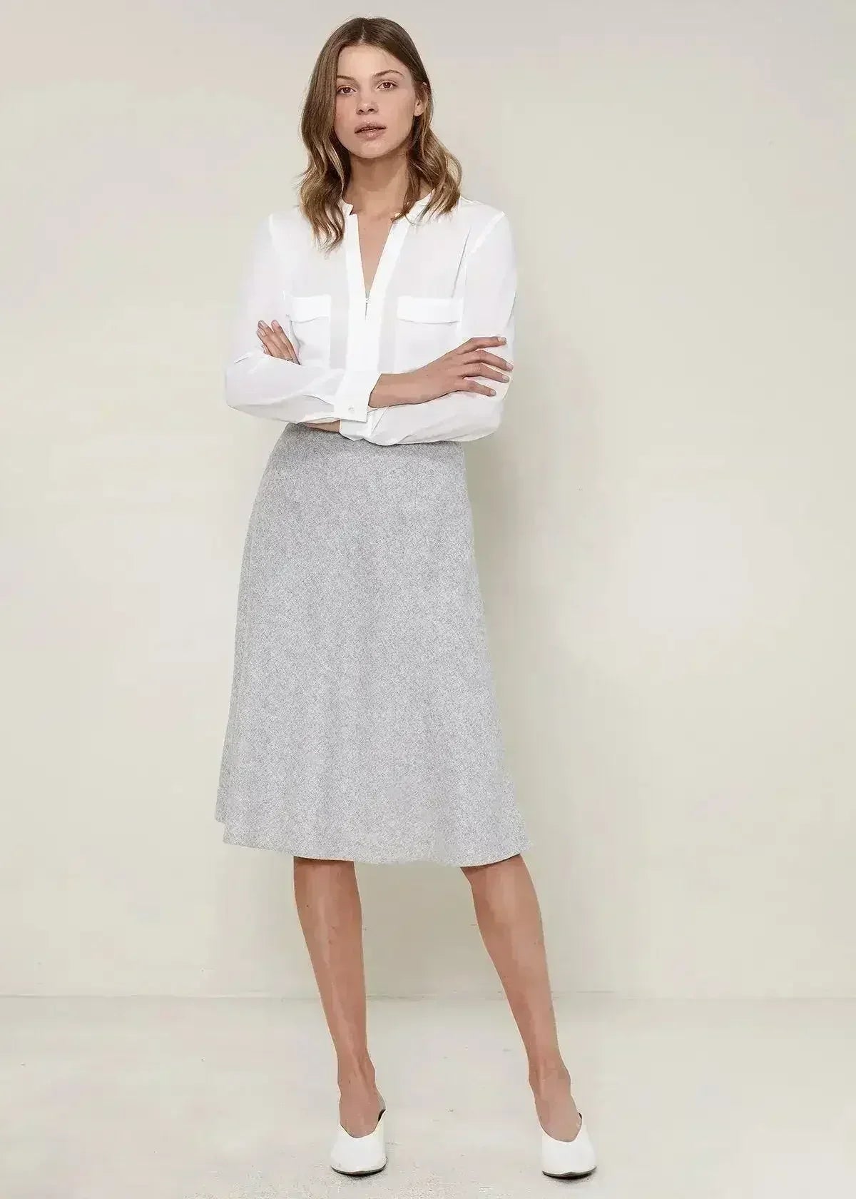 Ro & De Women's High Waisted Wool Knit Midi Skirt In Heather Grey - Femstylo