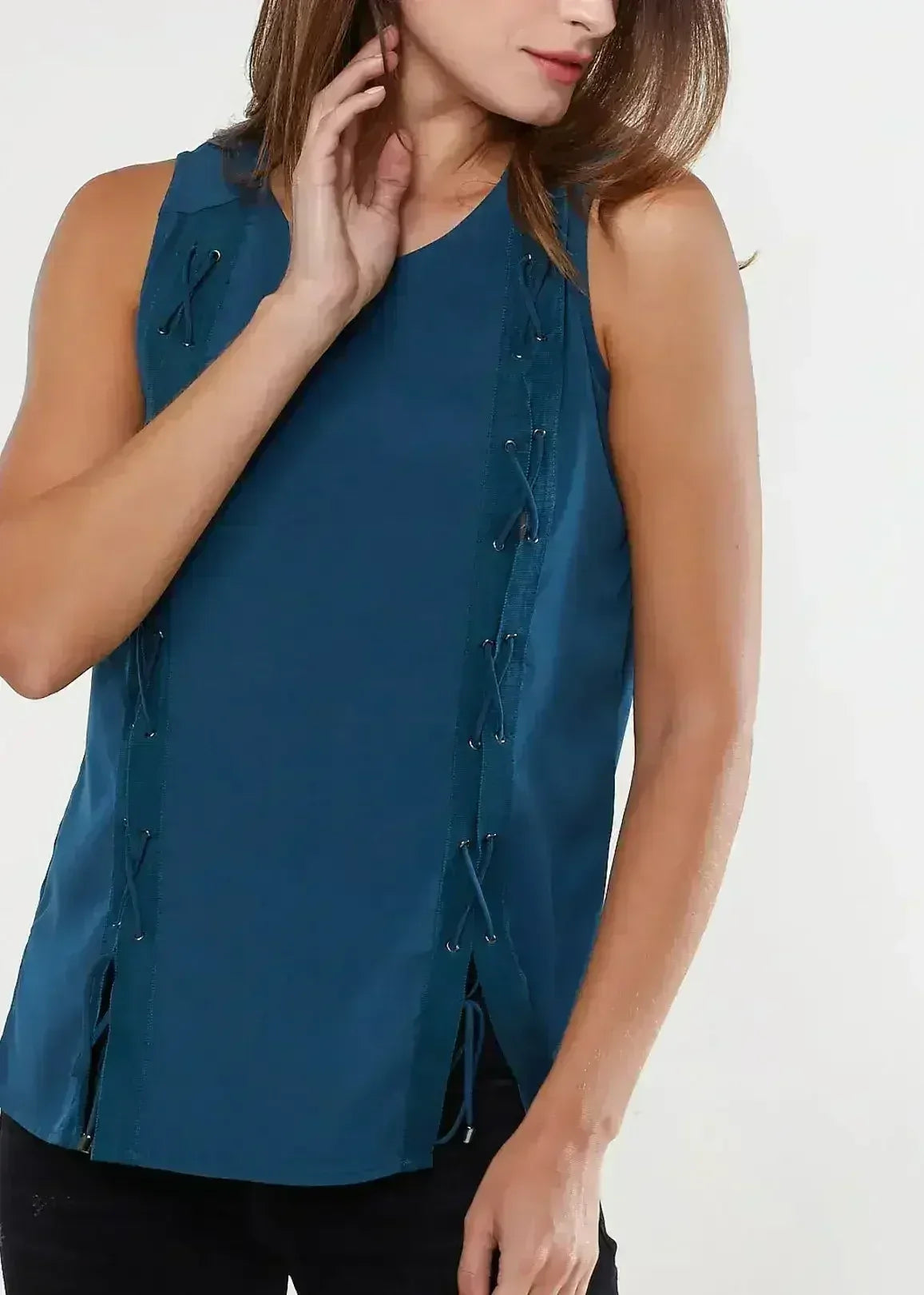 Women's Sleeveless Lace Up Top - Femstylo