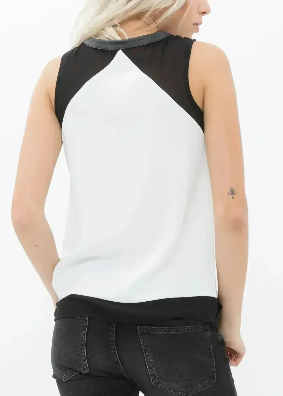 Women's Sleeveless Cut Block Zip Top - Femstylo