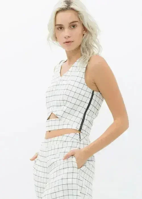 Women's Sleeveless Slit Blouse In Jaquard | Femstylo - Femstylo