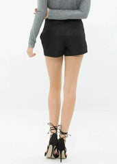 Women's Black Trouser Shorts - Femstylo