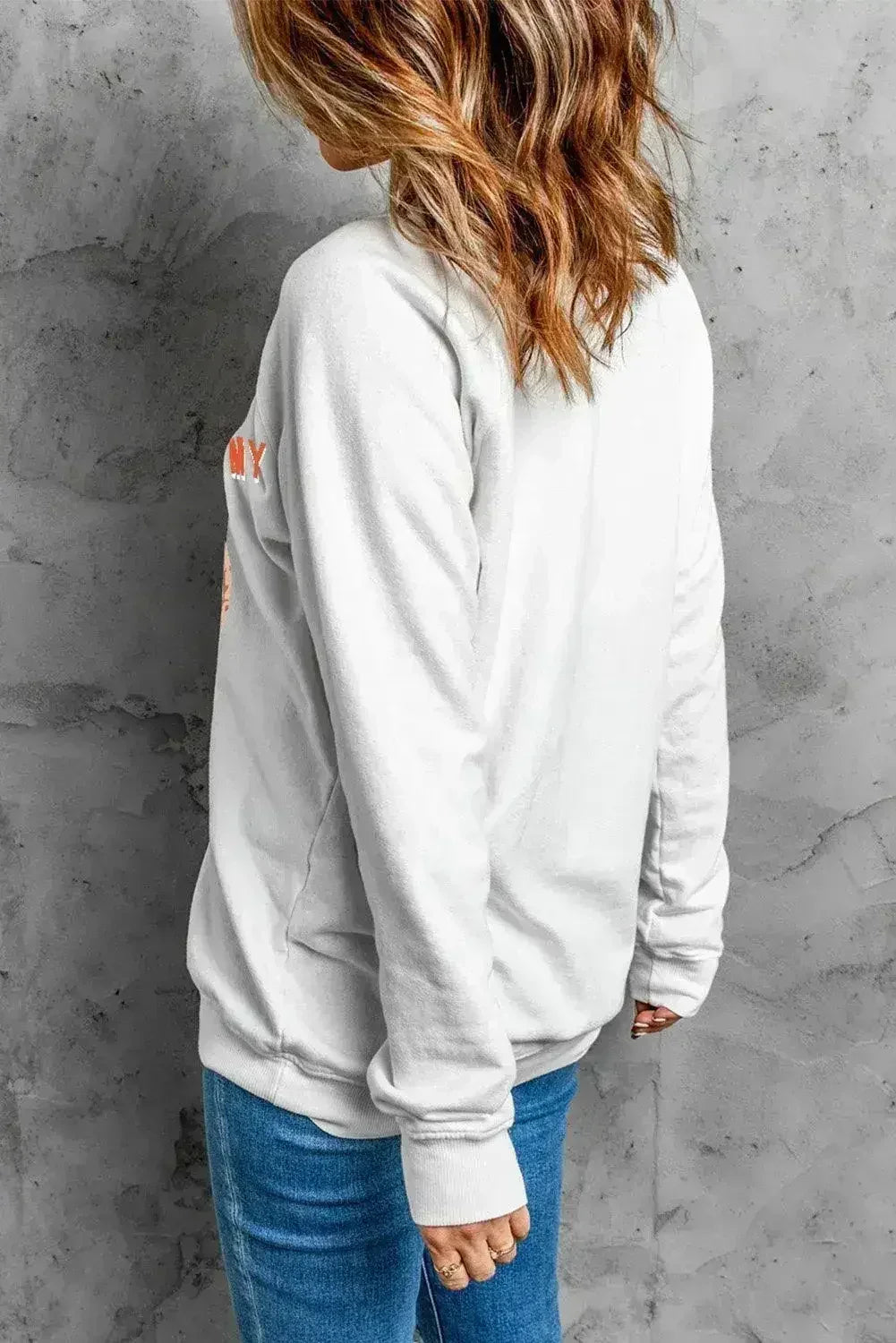 Graphic Print Sweatshirt - Femstylo
