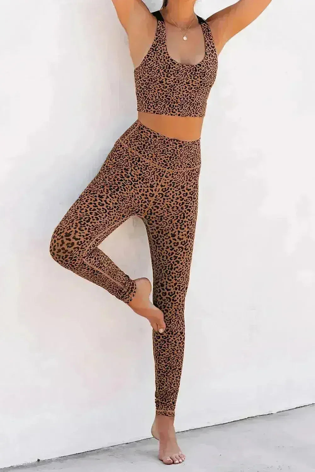 Women Brown Cheetah Print Sport Bra Pants Set - Femstylo