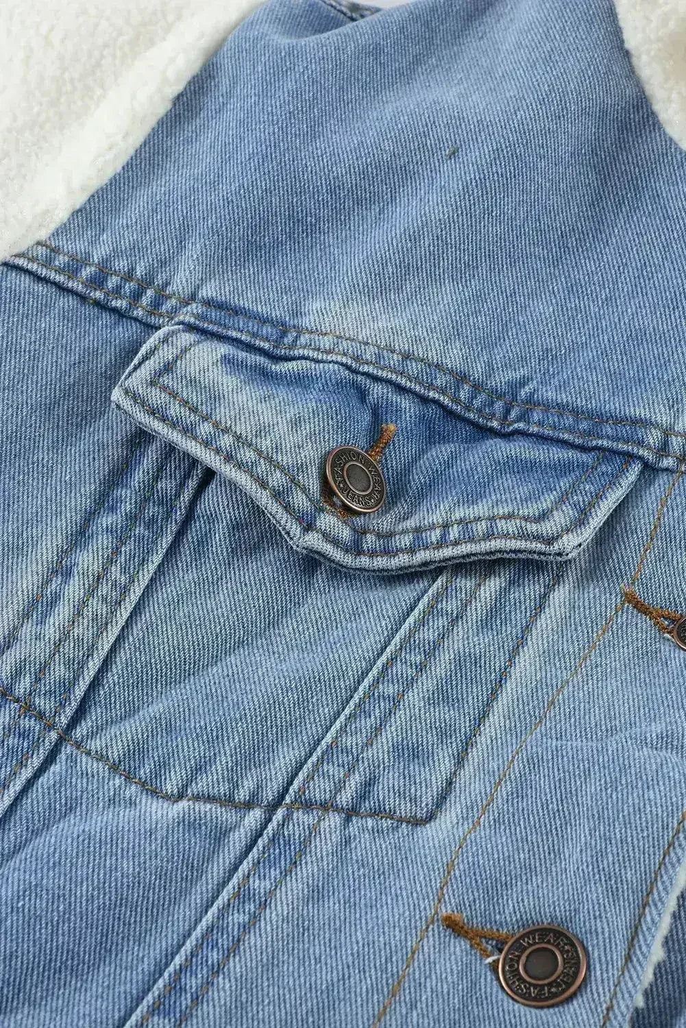 Womens Sky Blue White Sherpa Denim Splicing Buttoned Jacket - Femstylo