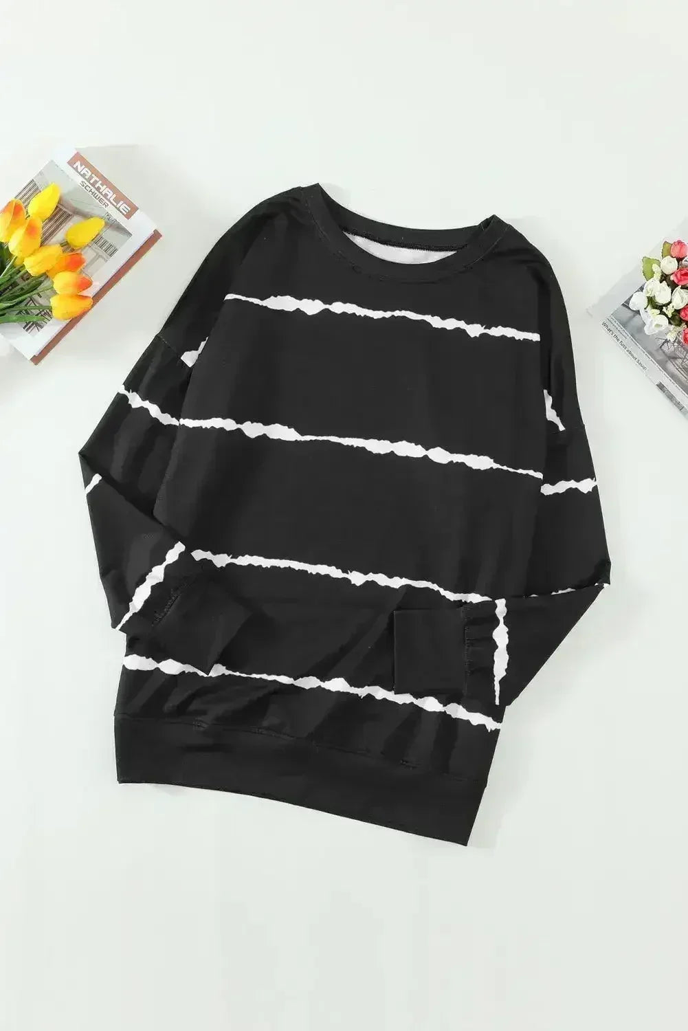 Womens Tie-dye Stripes Black Sweatshirt - Femstylo