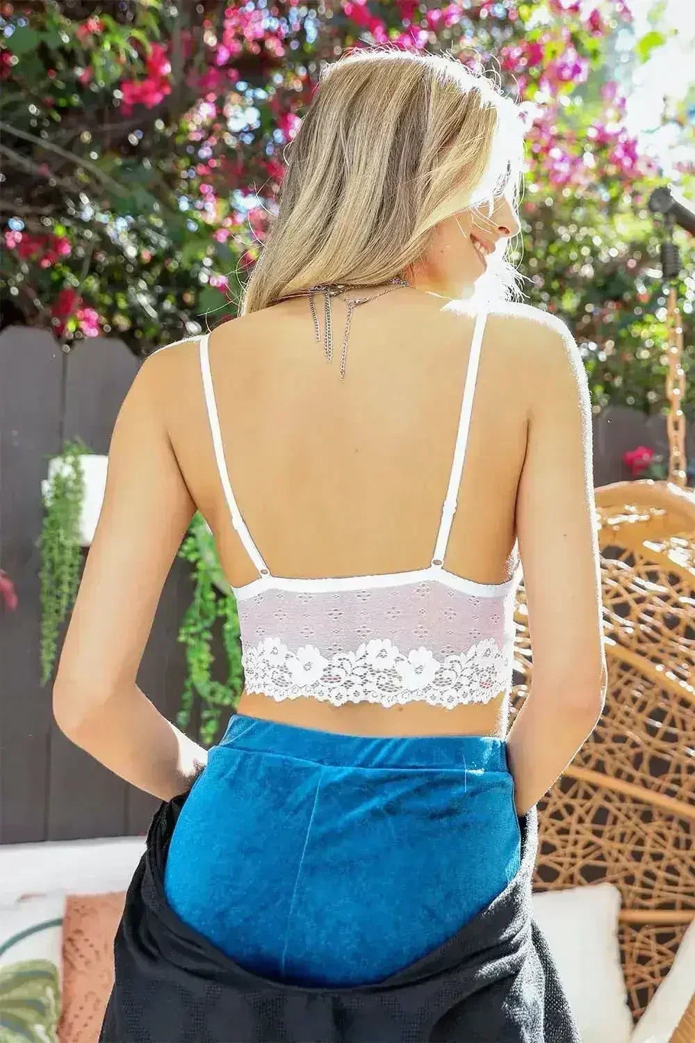 Sexy Floral Lace Strappy Front Bralette - Femstylo