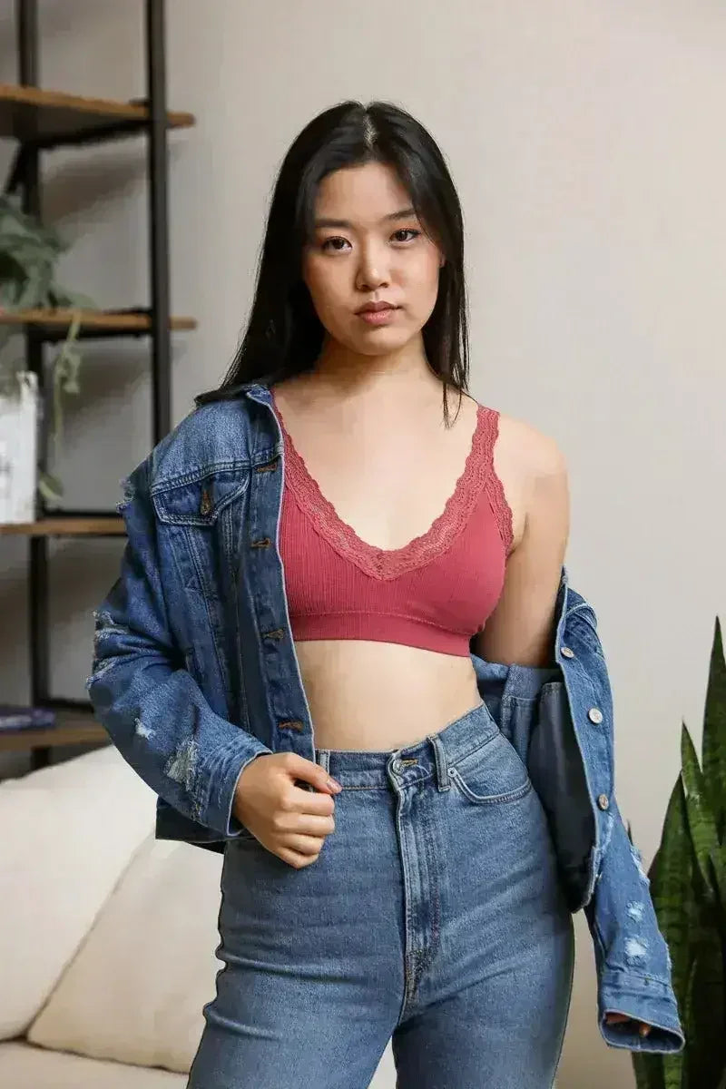 Lace Trim Padded Bralette - Comfortable Everyday Bra | Femstylo - Femstylo