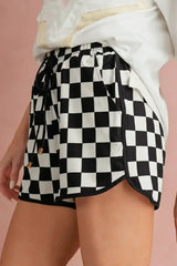 Black Checkered Drawstring Elastic Waist Casual Shorts - Femstylo