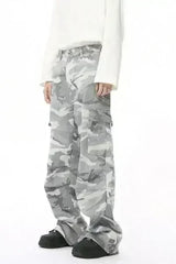 Camouflage Cargo Jeans with Pockets - Femstylo