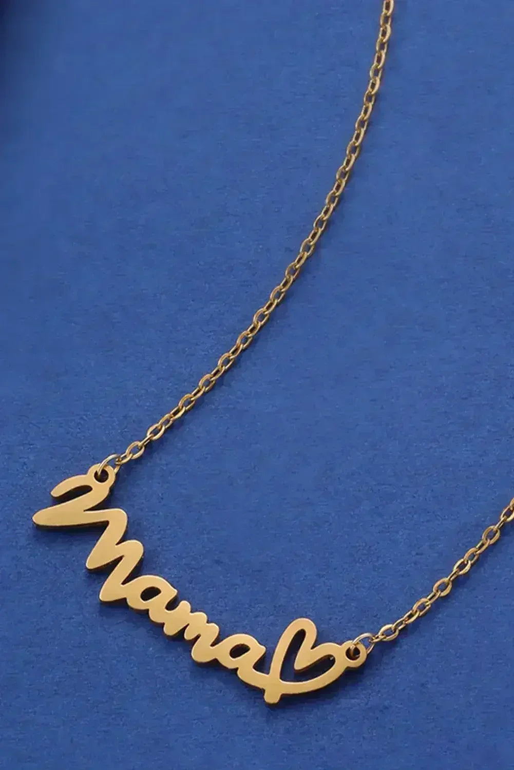 Gold Mama Letter Heart Pattern Necklace - Femstylo