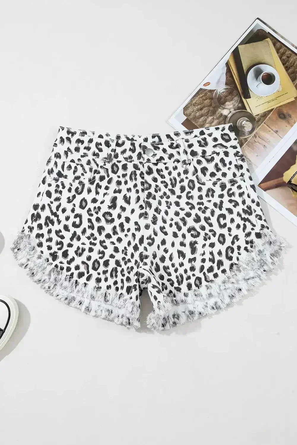 White Leopard Frayed Hem Denim Shorts - Femstylo