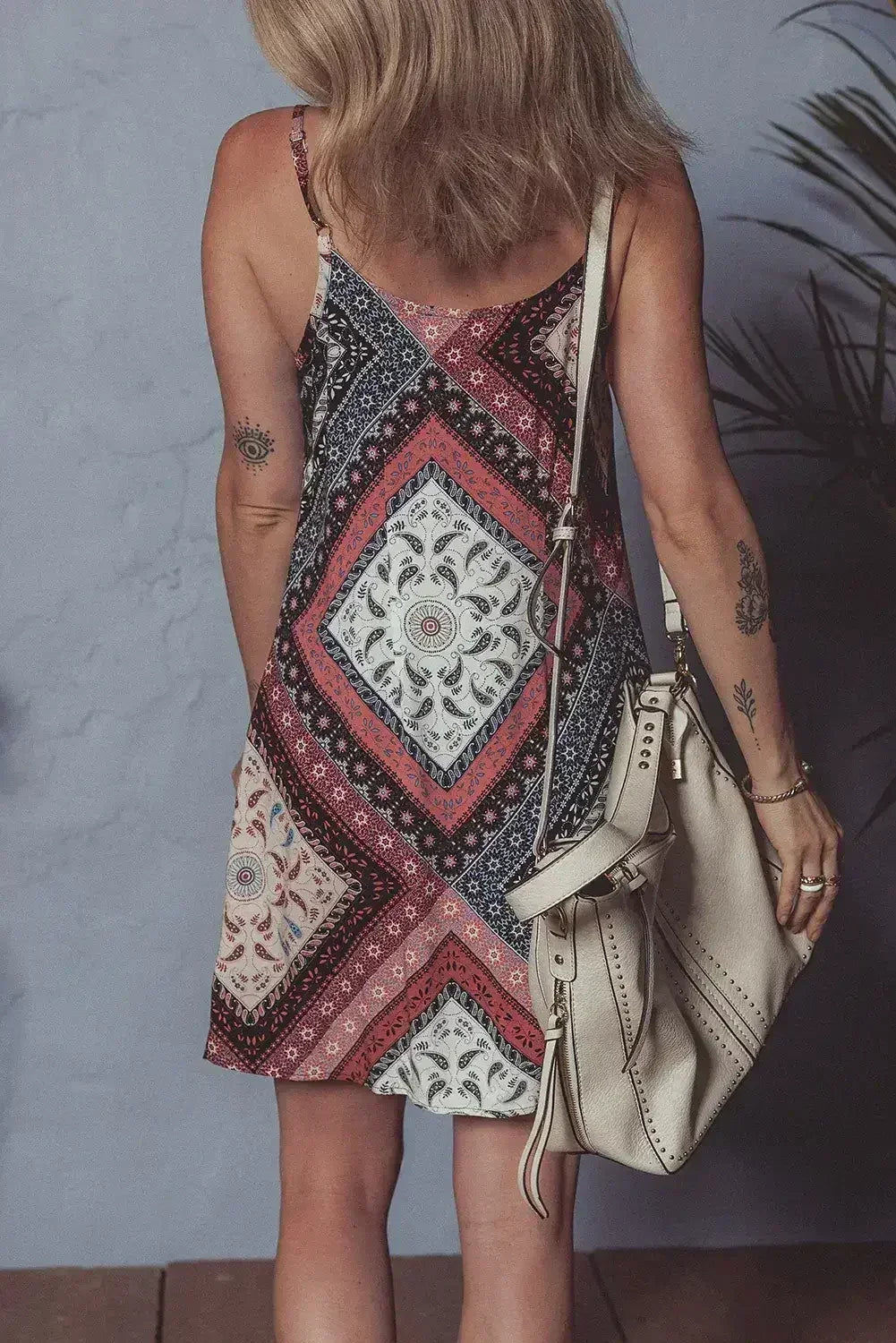 Red Geometric Paisley Print Sleeveless Mini Dress - Femstylo