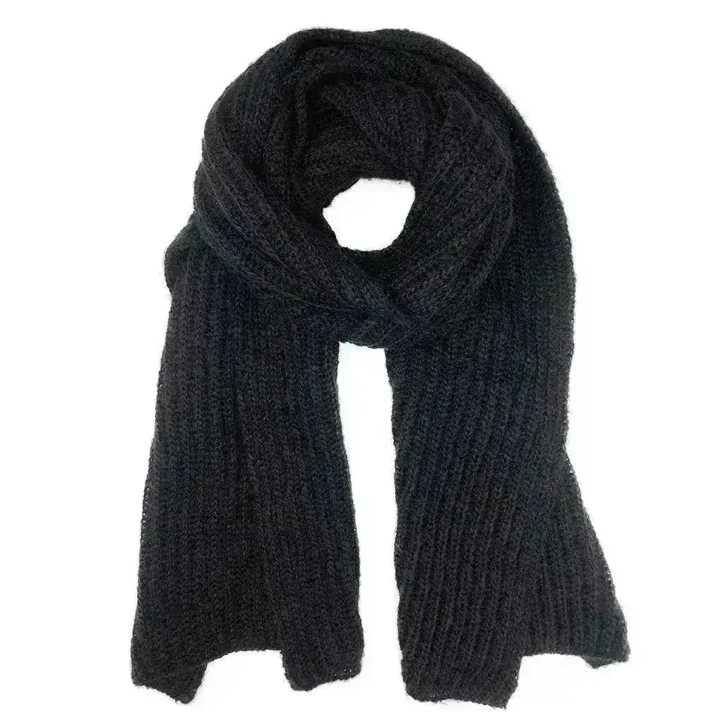 Chunky Black Knit Alpaca Scarf - Femstylo