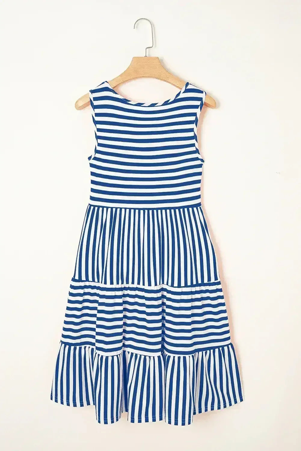 Black Stripe U Neck Sleeveless Loose Fit Mini Dress - Femstylo