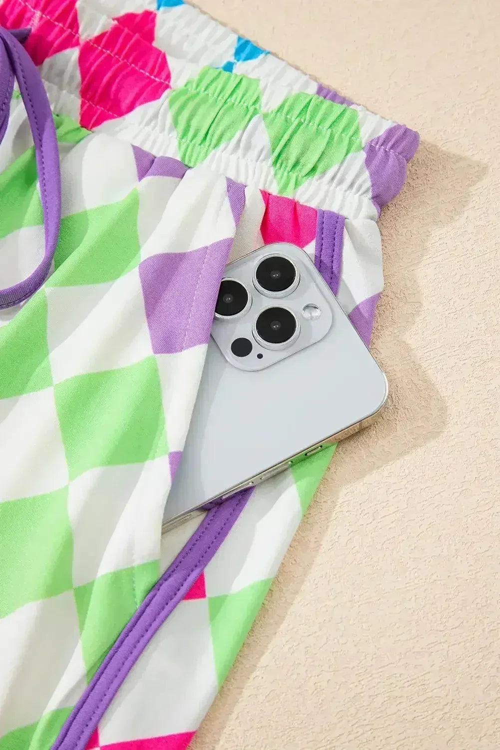 Black Checkered Drawstring Elastic Waist Casual Shorts - Femstylo