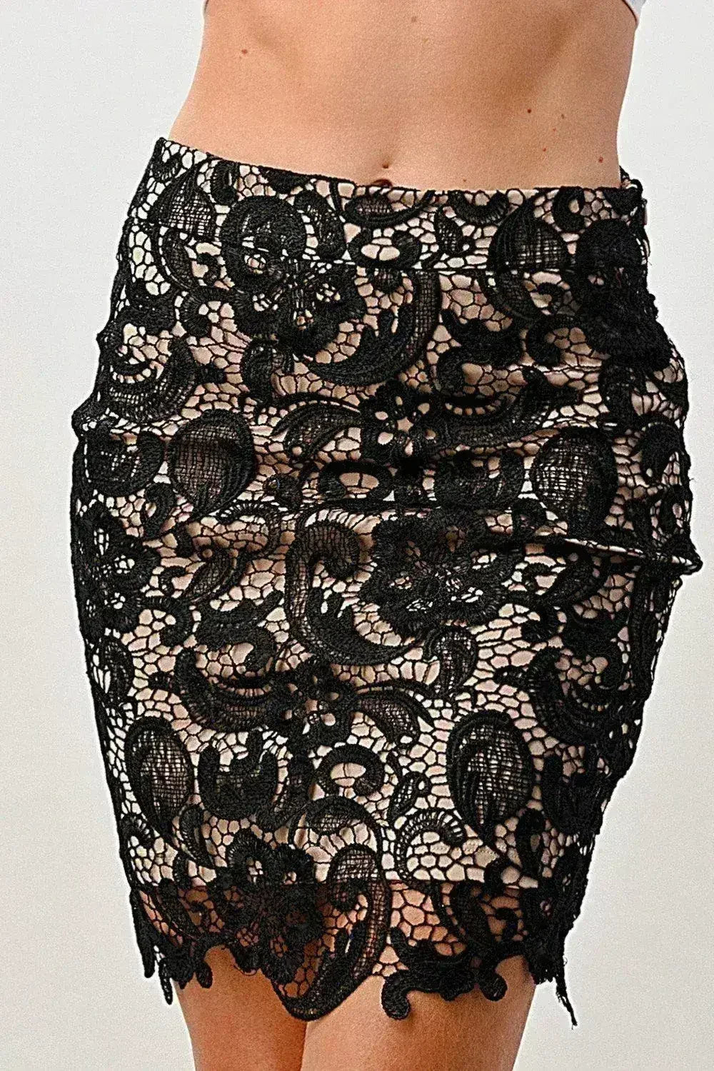 Floral Lace Mini Skirt - Femstylo