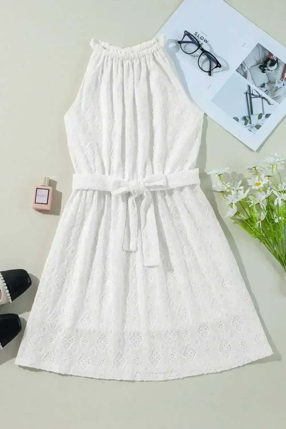 White Lace Sleeveless Knot Hollow Out Back Tied Waist Mini Dress - Femstylo
