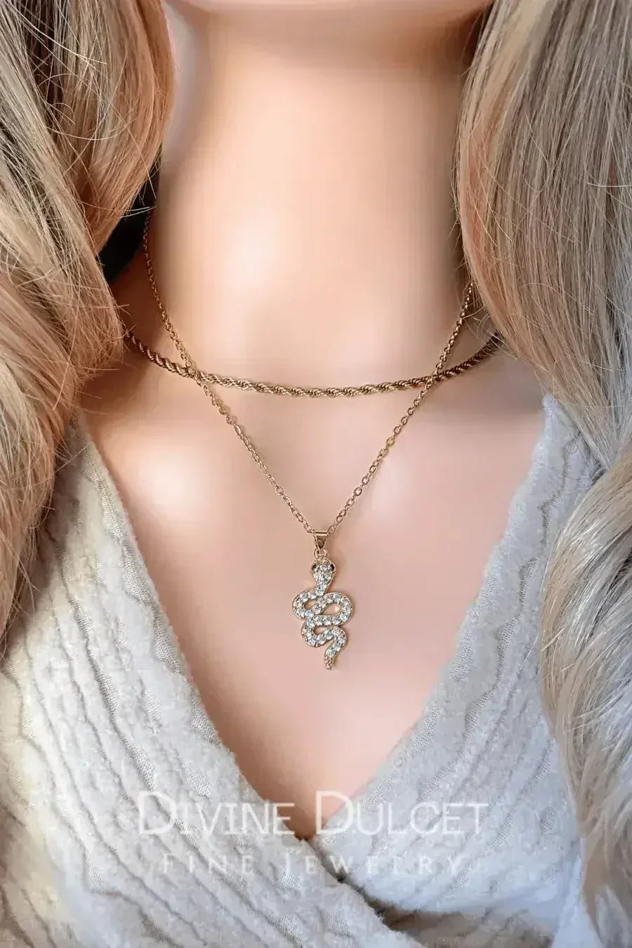 24 Karats Cubic Zirconia Slytherin Necklace - Femstylo