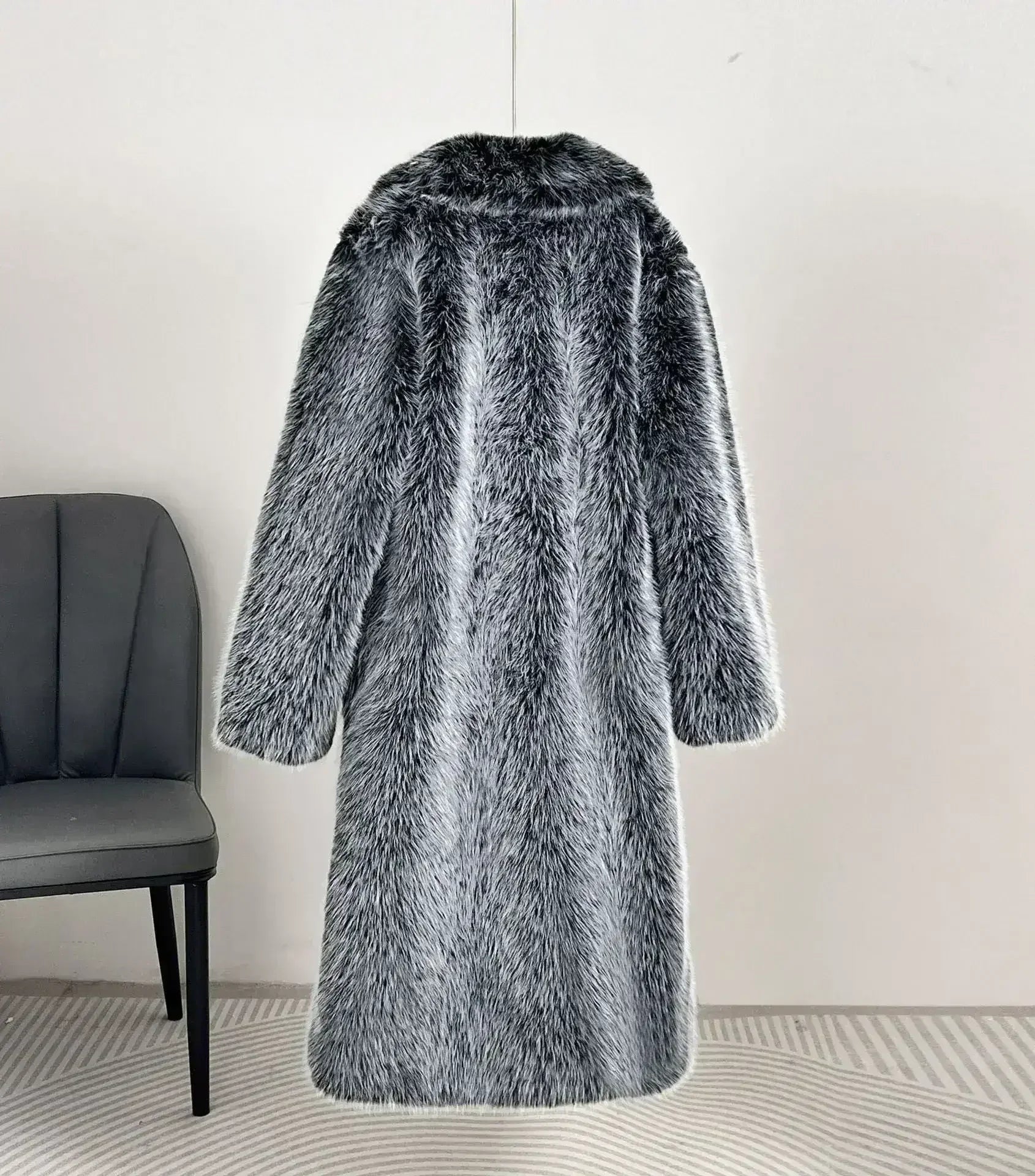 Royal Faux Fur Maxi Coat – 25 Edition - Femstylo