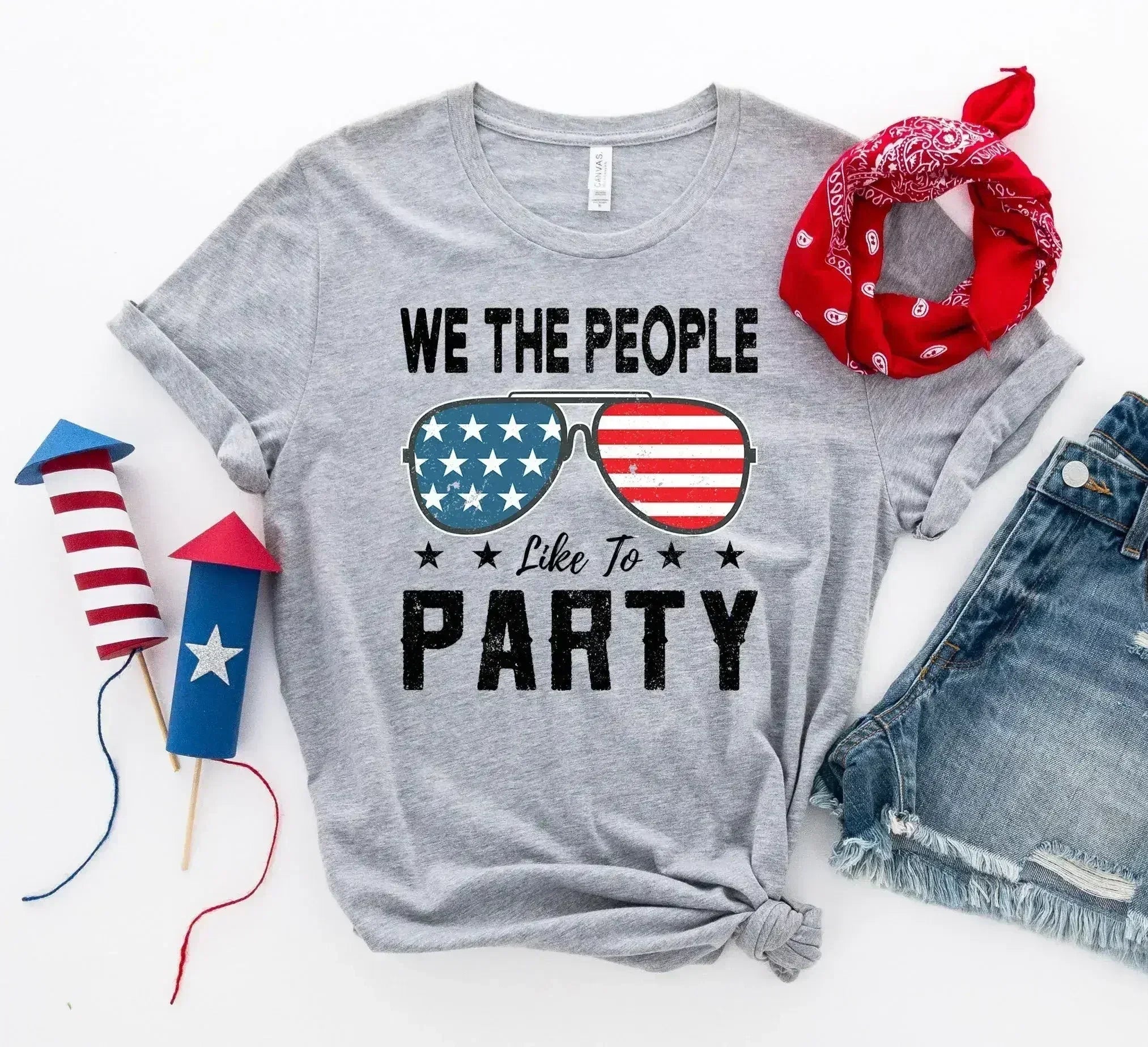 We the people like to party T-shirt - Femstylo