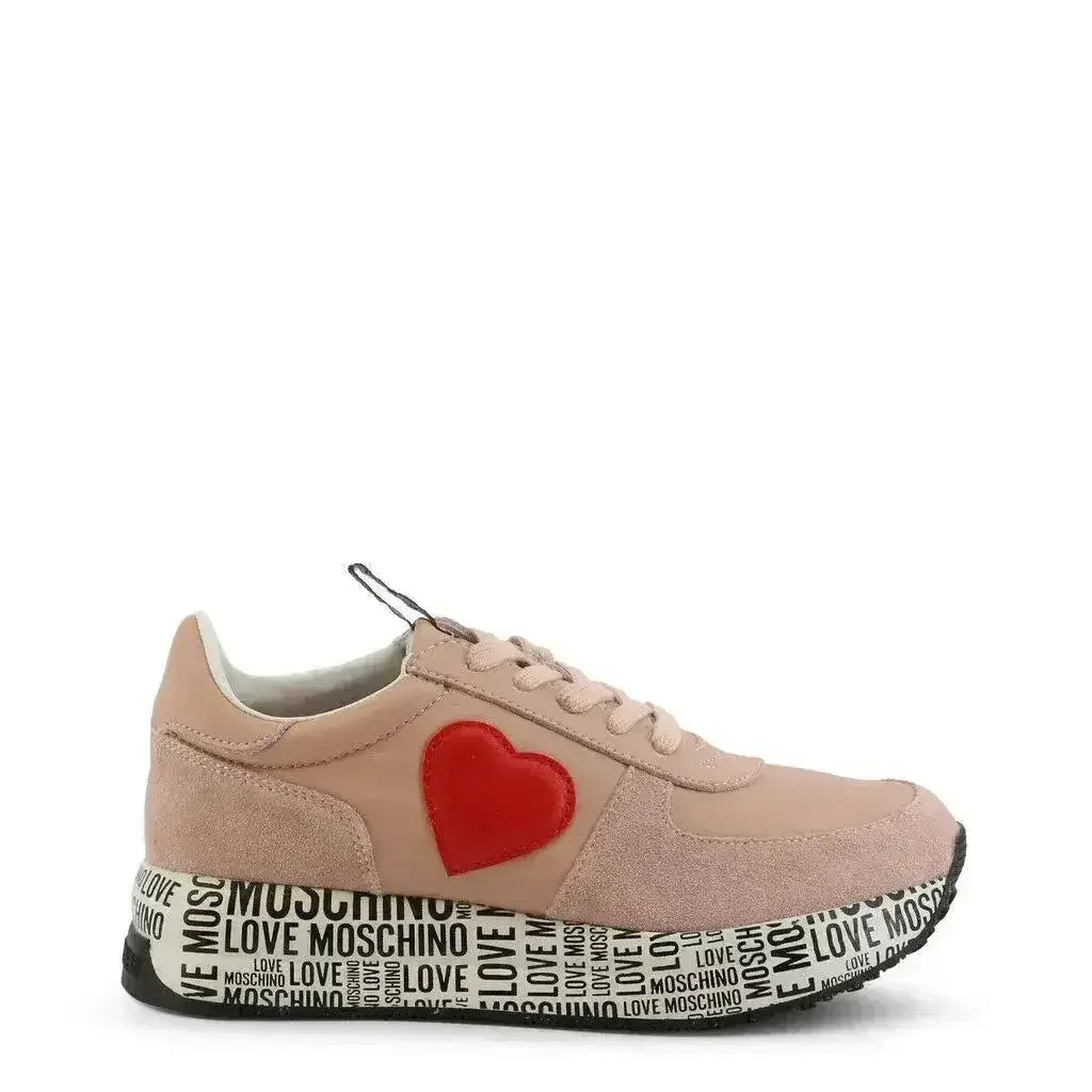 Pink Heart Sneakers - Femstylo