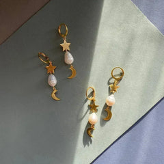Night Sky Pearl Earrings - Femstylo