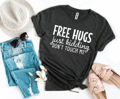 Free Hugs T-shirt - Femstylo